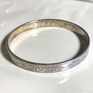 Brighton Jewelry - Brighton Etched Silvertone Bangle. Brighton Jewelry - Brighton Etched Silvertone Bangle.